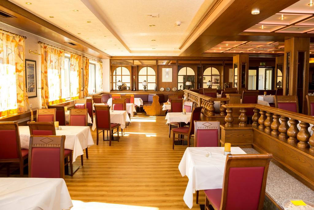 Wohlfuehlhotel Der Jaegerhof Willebadessen Exterior foto